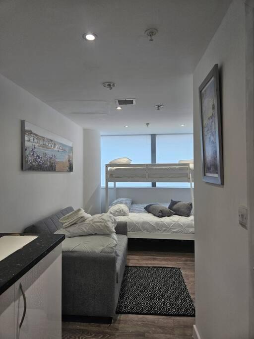 Small Studio For Group Of 5 In Delta Croydon Dpf3 מראה חיצוני תמונה